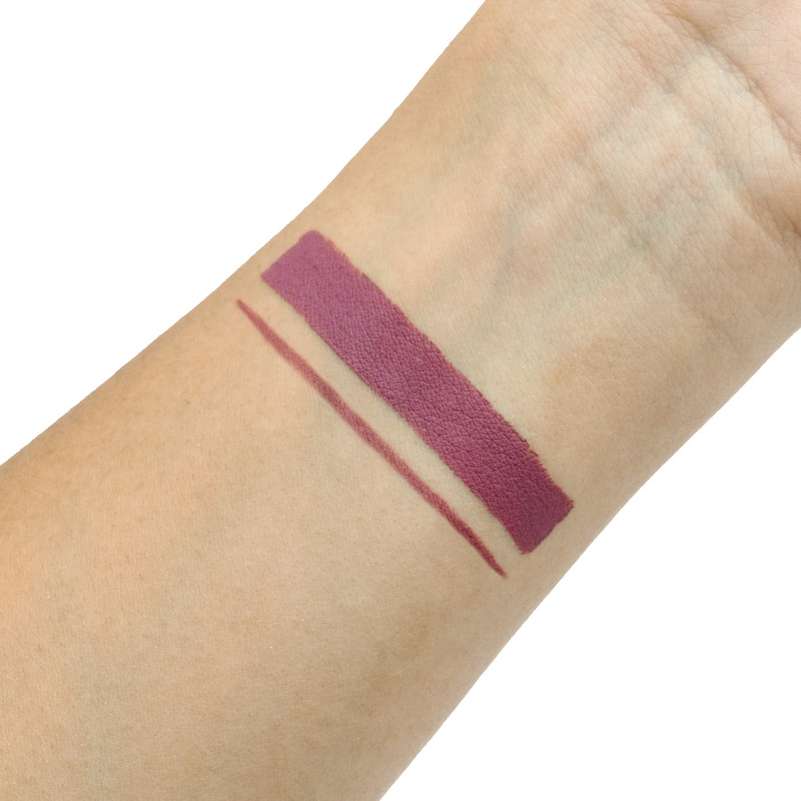 Lip Contour Labial y Delineador LA Colors x Trendy