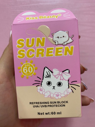 [68728012024] Protector Solar con Color Kiss Beauty