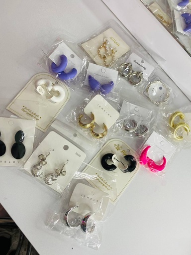 [AR03] Aretes En tendencia colores varios